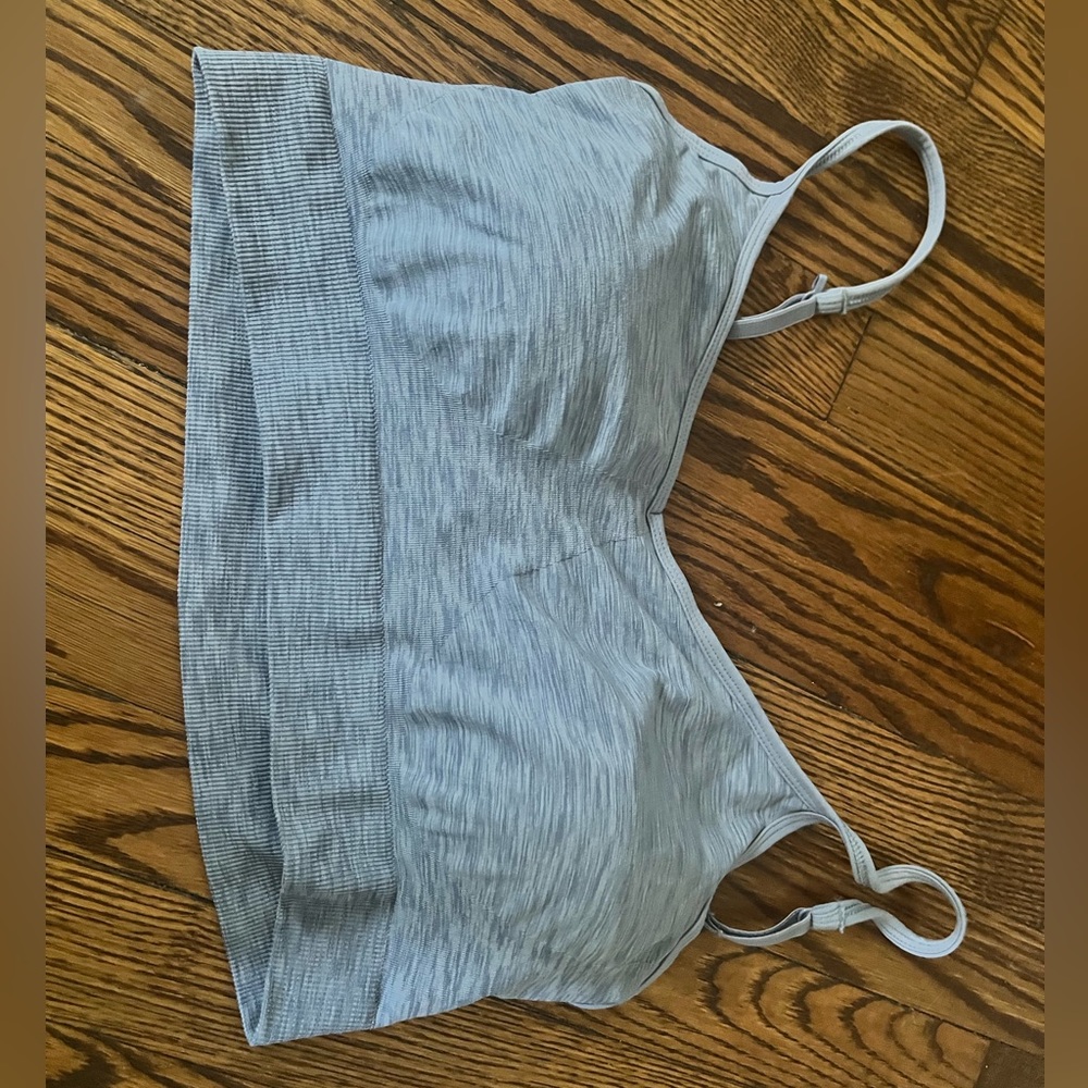 Old Navy Active Seamless Sports Bra